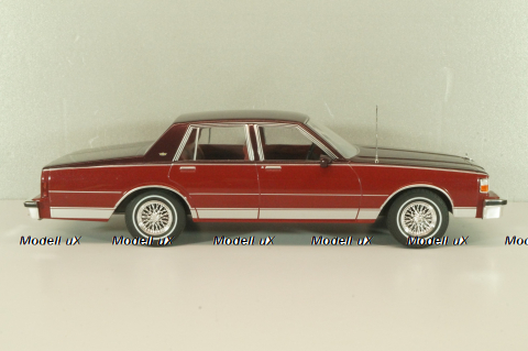 Chevrolet Caprice, red/brown, MCG18361, MCG 1:18