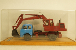 Маз-500А Экскаватор "Красный экскаватор" г.Киев 1977г., TruckTyr 1:43