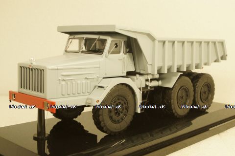 Маз-530 карьерный самосвал большой грузоподъёмности, TruckTyr 1:43