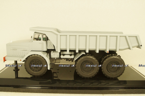 Маз-530 карьерный самосвал большой грузоподъёмности, TruckTyr 1:43