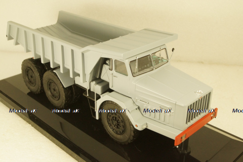 Маз-530 карьерный самосвал большой грузоподъёмности, TruckTyr 1:43