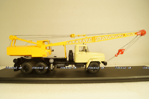 Автокран КРАЗ-250 КС-4561, SSM1395, SSM 1:43