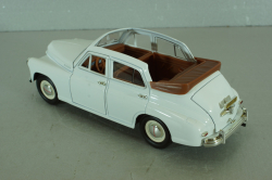 Газ-М20 победа кабриолет, белый, 24215, Lucky die cast 1:24