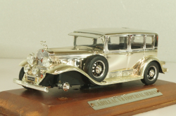 Cadillac V8 Imperial sedan, Atlas 1:43