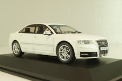 Audi S8 (D3) 2010 white, 4313302, Solido 1:43