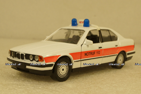 BMW 535I Notarzt white with red streeps Schabak 1:43
