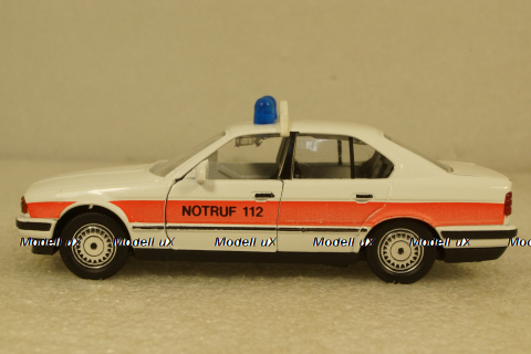 BMW 535I Notarzt white with red streeps Schabak 1:43