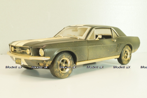 Ford Mustang 1967 from movie CREED II, black, 13626, Greenlight 1:18