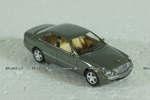  Mercedes S500 W220, Grey Wiking 1:87