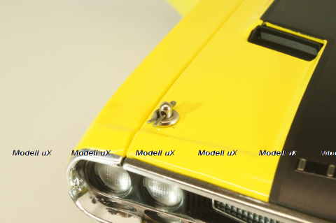 Dodge Challenger R/T 1970 from TV-Series NCIS, yellow, 12845, Greenlight 1:18