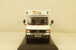 Mercedes 814 D long Toyota Castrol Team,  Rally Assistance №38 1:43