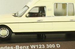 Mercedes-Benz 300 D (W123) Ambulance 1978, 351152, Norev 1:43