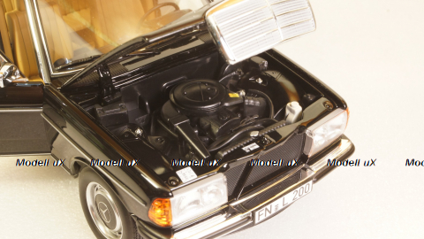 Mercedes 200T S123 W123 1982, 183735, Norev 1:18