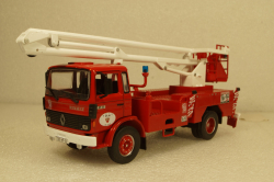 Renault VI JP 11 Piattaforma aerea, Pompieri Italy collection #37 1:43