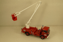 Renault VI JP 11 Piattaforma aerea, Pompieri Italy collection #37 1:43