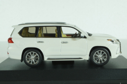 Lexus LX570 2018 sonic quartz, Kyosho 1:43