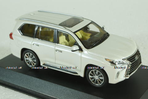 Lexus LX570 2018 sonic quartz, Kyosho 1:43