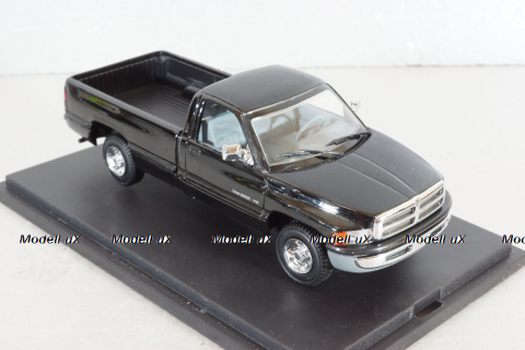 Dodge RAM 2500 1994, black, Universal Hobbies 1:43