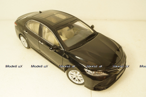 Toyota Camry 2018 8-generation, black, Paudi 1:18
