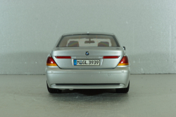 BMW 745i (E65) 2001, silver, 80430027858, Kyosho 1:18