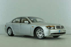 BMW 745i (E65) 2001, silver, 80430027858, Kyosho 1:18