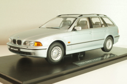 BMW 5er Serie (E39) Touring 1998, silver, T9-1800390, Triple 9 1:18