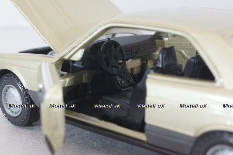 Mercedes 500 SEC (C126) 1981 golden, NZG 1:35