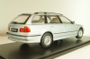 BMW 5er Serie (E39) Touring 1998, silver, T9-1800390, Triple 9 1:18