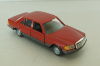 Mercedes 500 SE (W126) 1979 шейховоз, red, NZG 1:35