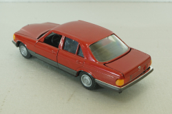 Mercedes 500 SE (W126) 1979 шейховоз, red, NZG 1:35
