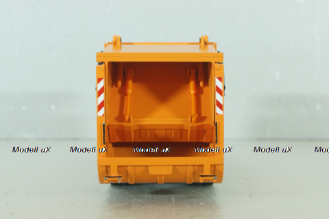 Mercedes Actros Haller M16 x2, garbage truck 2005, yellow, Conrad 1:50