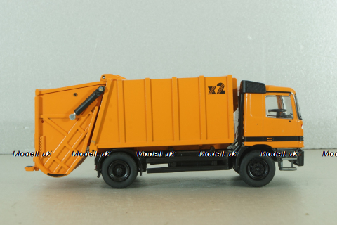 Mercedes Actros Haller M16 x2, garbage truck 2005, yellow, Conrad 1:50