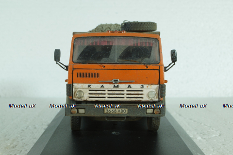 Камаз-5511, со спальной кабиной, Improved Models 1:43