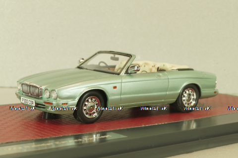 Daimler Corsica Concept met. blue 1995, MX50402-031, Matrix 1:43