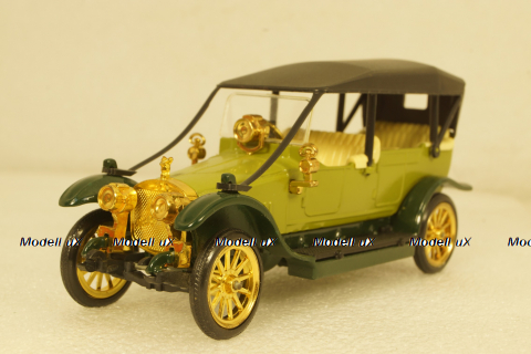 Руссо-Балт С24-40, А22, 2-х цветный, оливковый, Тантал/Радон 1:43