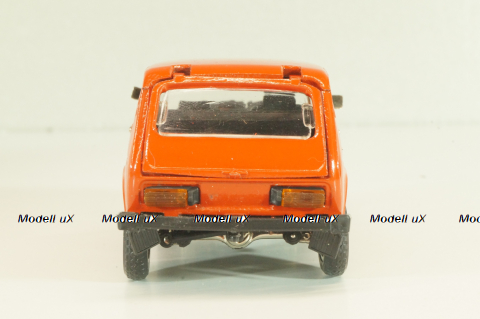 Ваз-2121 Лада Нива, март 1995г., красная, Тантал/Радон 1:43