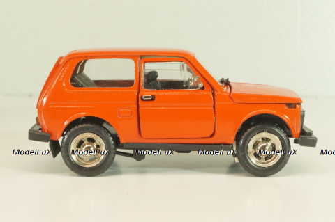 Ваз-2121 Лада Нива, март 1995г., красная, Тантал/Радон 1:43