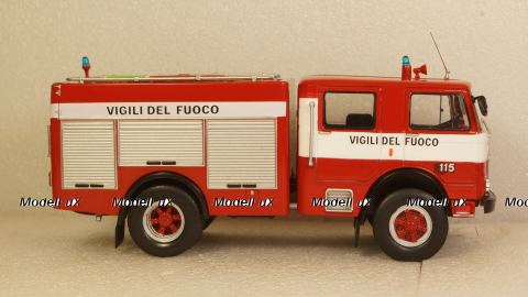 OM 150 II SERIE - Italia 1980, Pompieri Italy collection #26 1:43