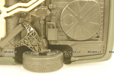 Mercedes S-Class 560SEL (W126) 1989, B66040682, Norev 1:18