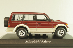 Mitsubishi Pajero LWB 1991, dark red metallic, 940163470, Maxichamps 1:43