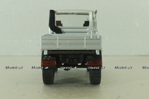 Mercedes Unimog U400, silver, фурнитура в комплекте, B66000382, (#465) NZG 1:43