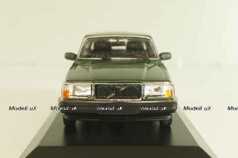 Volvo 240 GL 1986, dark green, 940171404, Maxichamps 1:43