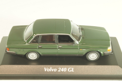 Volvo 240 GL 1986, dark green, 940171404, Maxichamps 1:43
