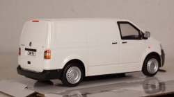 Volkswagen T5 White Van, 62150, Cararama 1:43