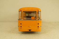 Лиаз-677М охра, Classicbus 1:43