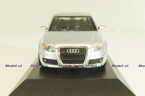 Audi RS4 (B7) 2004 silver metallic, 940014601, Maxichamps 1:43
