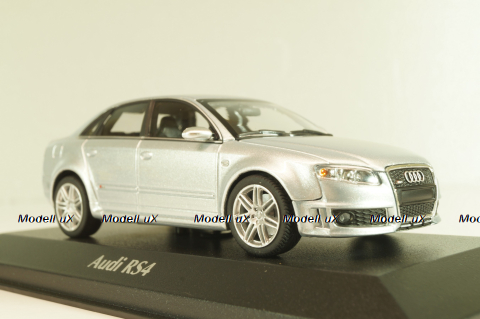 Audi RS4 (B7) 2004 silver metallic, 940014601, Maxichamps 1:43