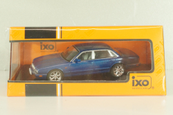 Jaguar XJ8 (X308) 1998, blue, CLC588, IXO 1:43