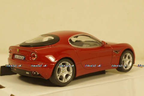 Alfa Romeo 8C Competizione  2007, Cararama 1:43
