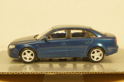 Audi A4  Saloon New Ray 1:43